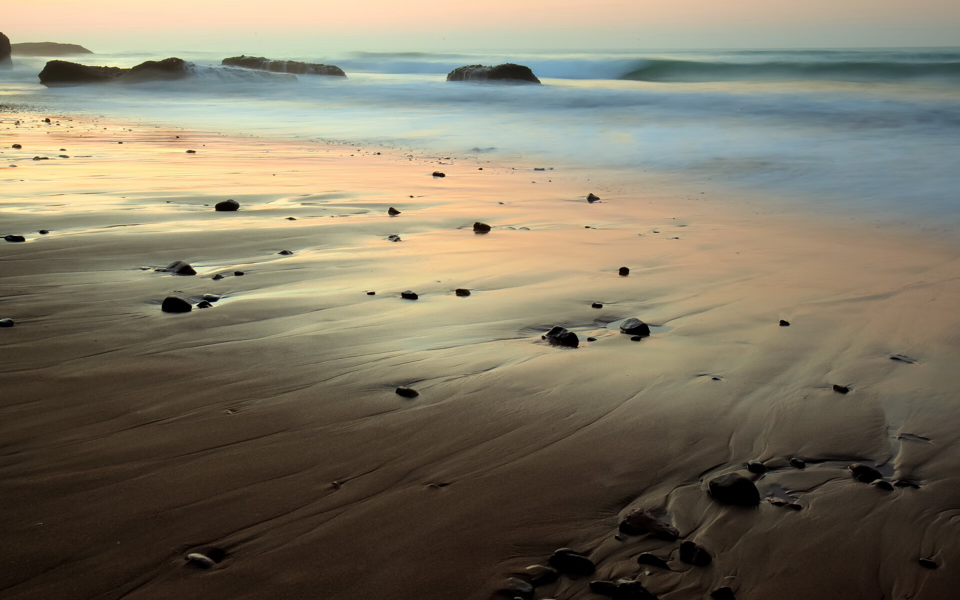 国足在亚洲杯预选赛中的备战策略评估，国足备战亚洲杯比赛