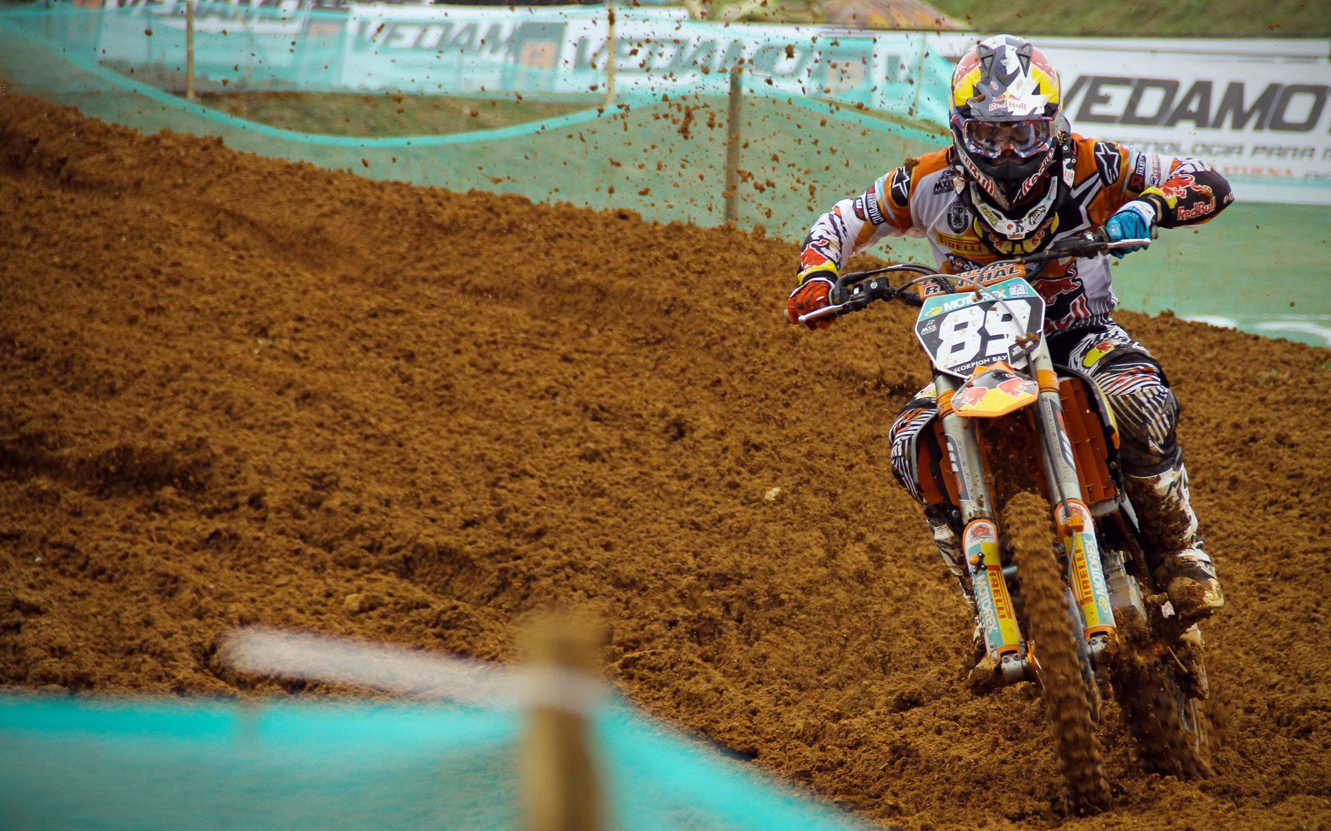 Leyu Sports (乐鱼体育)-APEX英雄 新版本平衡性获得好评，apex第十赛季平衡