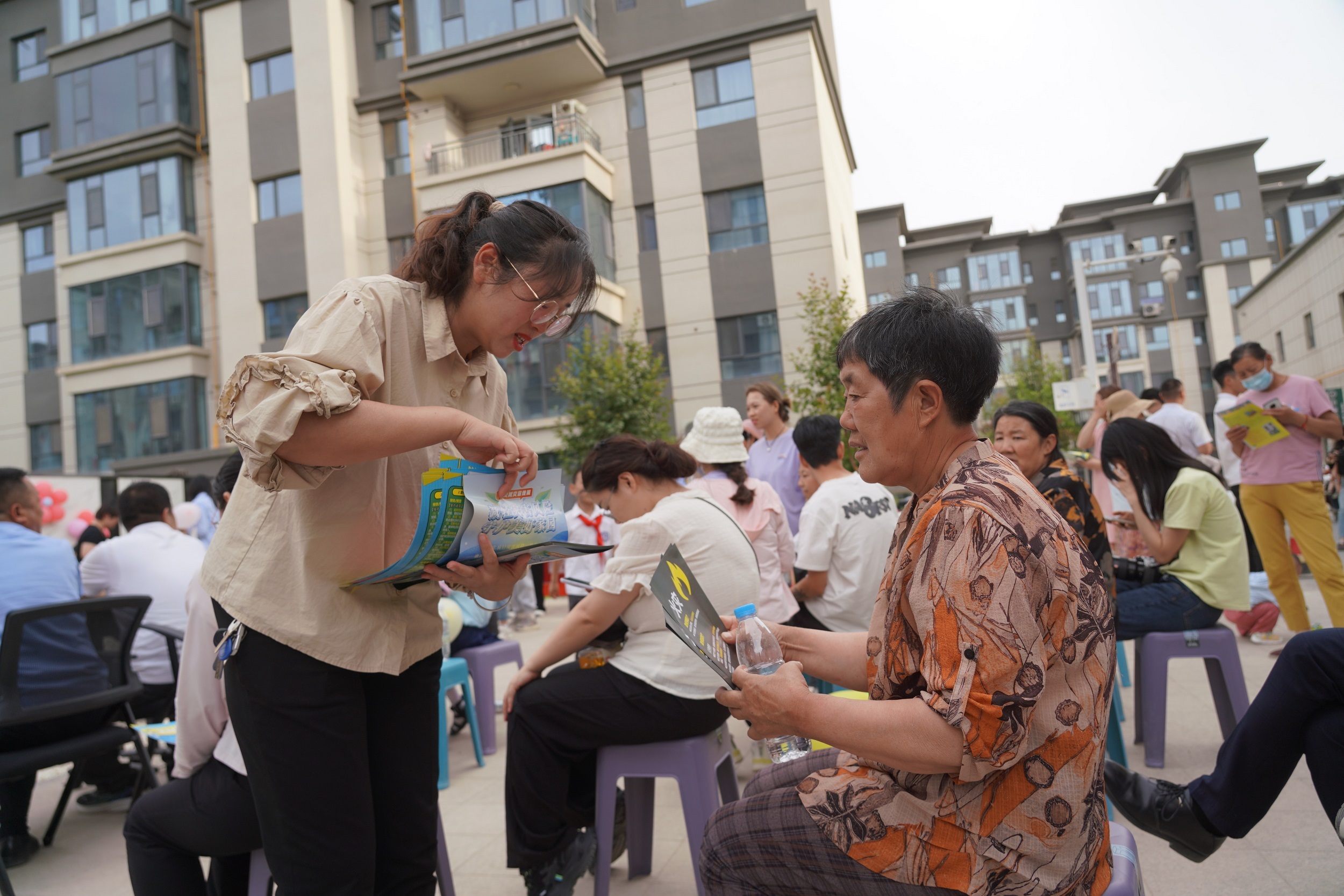 "社区运动会的创建：加强邻里关系的重要活动"的简单介绍